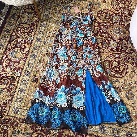 Alexis NWT Nisa Dress - Picture 3 of 10